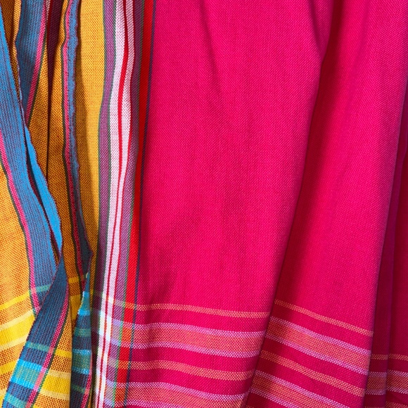 ZARA dark pink multi-colour large shawl scarf in cotton, EUC. - Picture 4 of 14